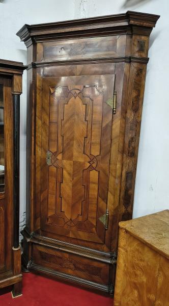 Stodola.cz - Skříň